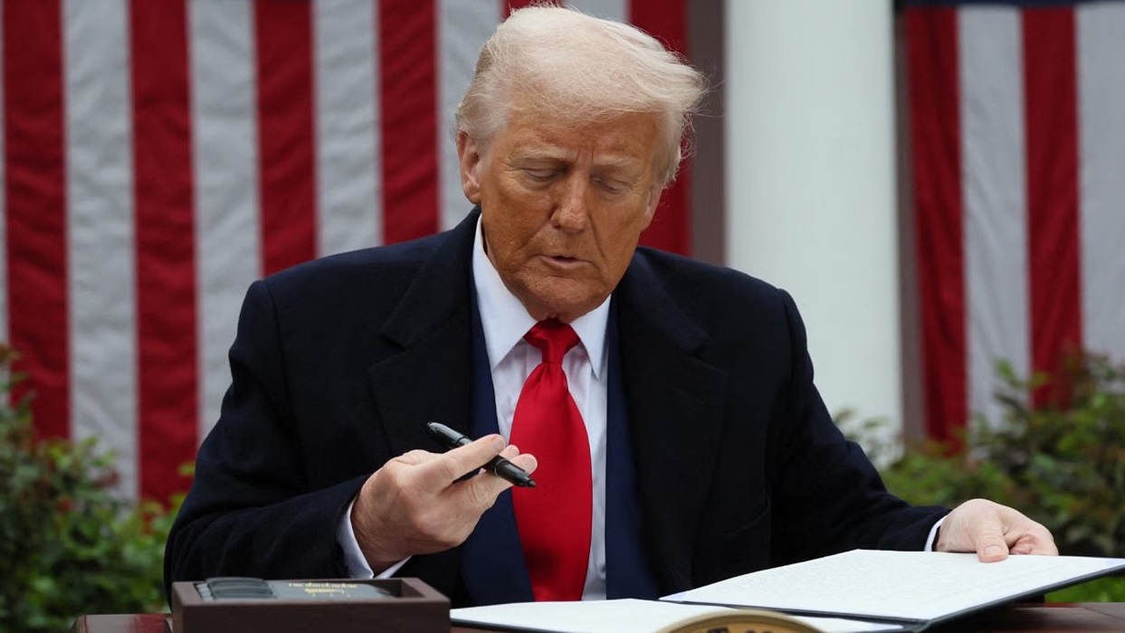 বাংলাদেশের জন্য ট্রাম্প-শুল্ক ২০ শতাংশ